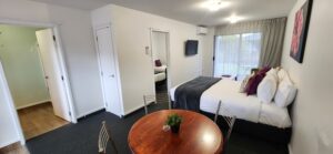 Comfortable 1 bedroom unit-Greens Motel